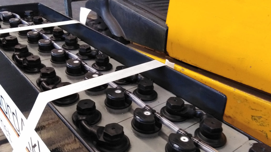 Wie pflegt man Gabelstapler-Traktionsbatterien?